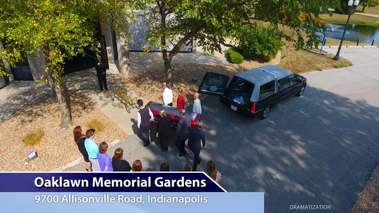 Oaklawn Memorial Gardens